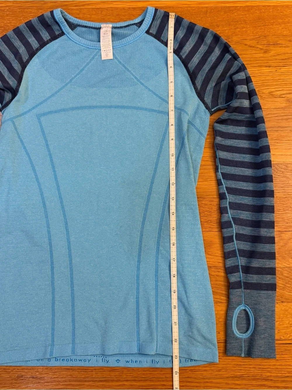 Ivivva (Lululemon) Girl’s Fly Tech Long Sleeve Tee in Blue w/ stripes - Size 14